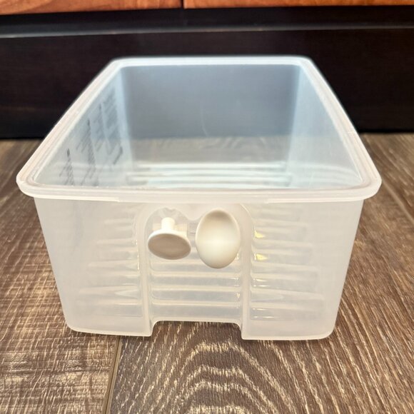 Tupperware Fridgesmart Medium Vented Container - Picture 12 of 15